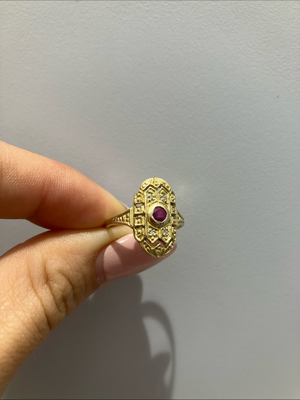 10k Stamped Gold Antique Victorian Art Deco Style Ring with Pink Center Stone